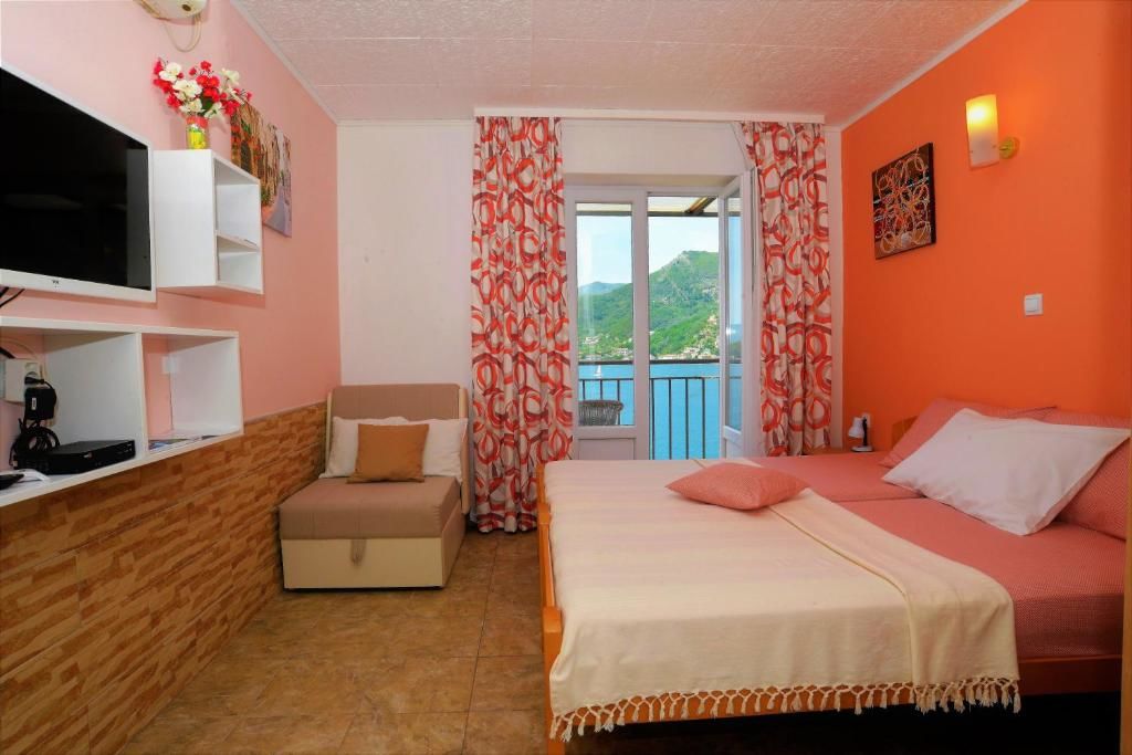 Апартаменты Apartments Okuka Тиват