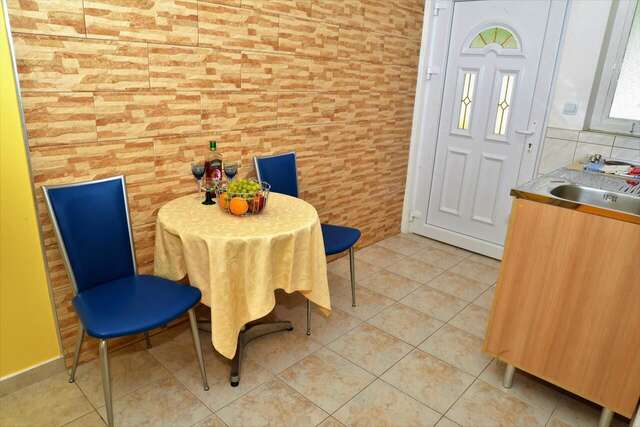 Апартаменты Apartments Okuka Тиват-6